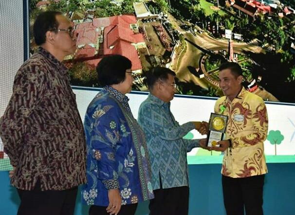 Hari Ini Bupati Kotim Jemput Piala Adipura Di Bandara Hari Ini Bupati Kotim Jemput Piala Adipura Di Bandara