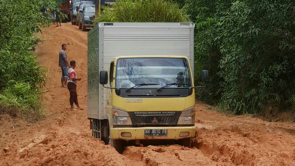 Jalan Mentaya Hulu Masih Rusak Parah, Ini Komentar Legislator