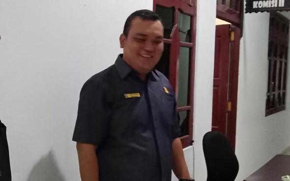 Legislator Komisi II DPRD Kotim Dukung Rencana Penanganan Jalan di Pelosok Legislator Komisi II DPRD Kotim Dukung Rencana Penanganan Jalan di Pelosok