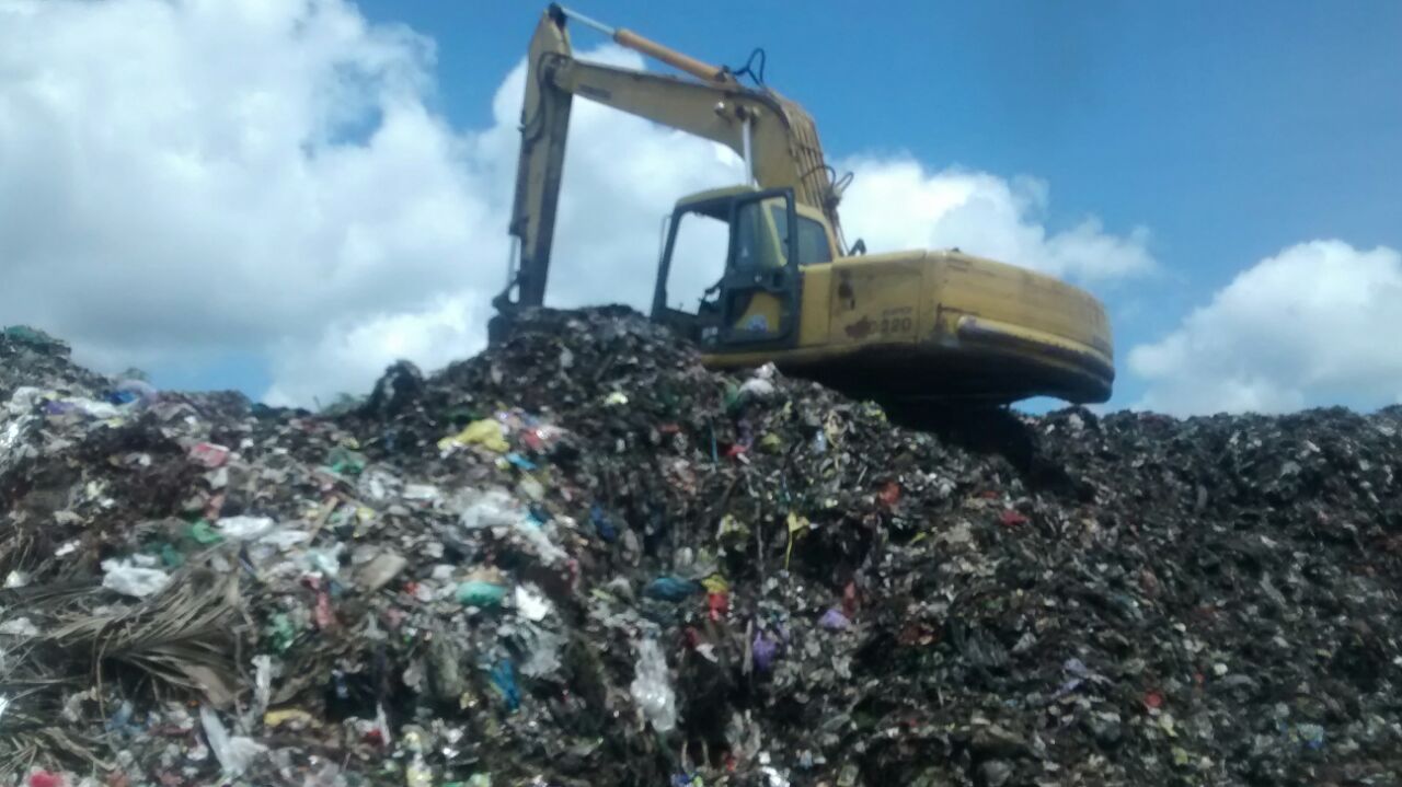 Komitmen Edukasi Masyarakat Kelola Sampah