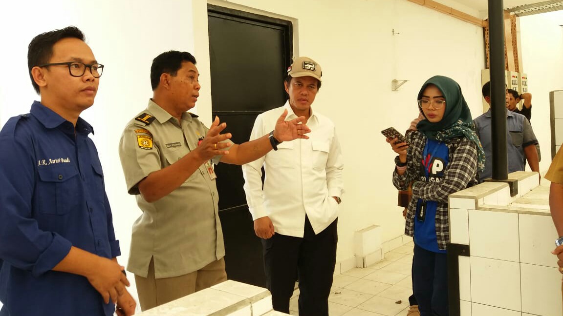 Dewan Minta Pasar Rakyat Mentaya Sampit Segera Difungsikan