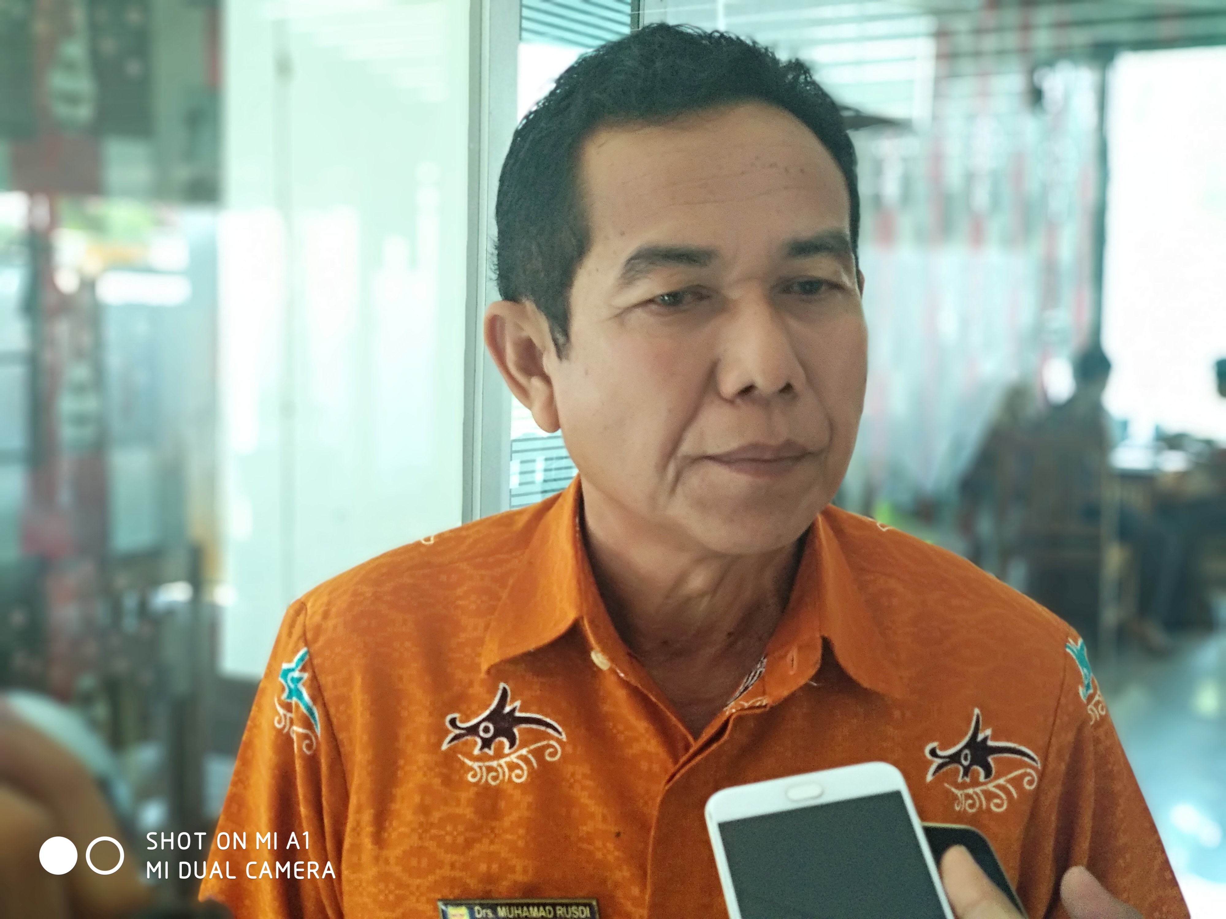 Semua Guru di Gunung Mas Dituntut Disiplin Kerja