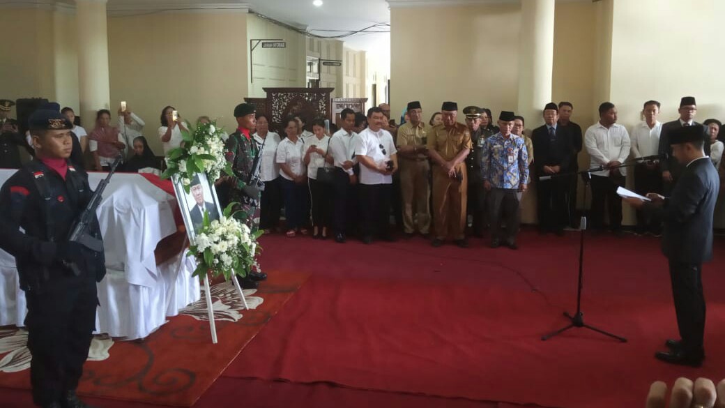 Lukas Tingkes Contoh Teladan dan Sprit Bagi Generasi Penerus