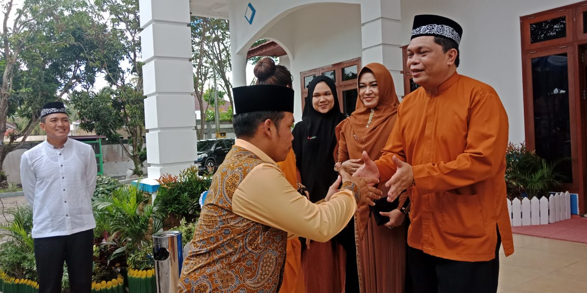 Perayaan Idul Fitri, Bangun kebersamaan dalam Keberagaman