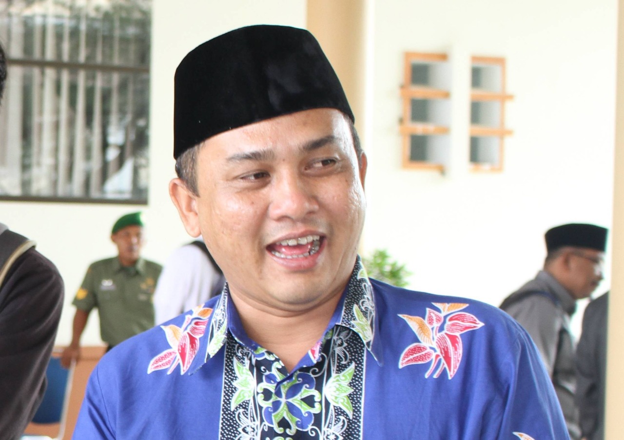 DPRD Pertanyakan Perbaikan Jalan Danau Mare