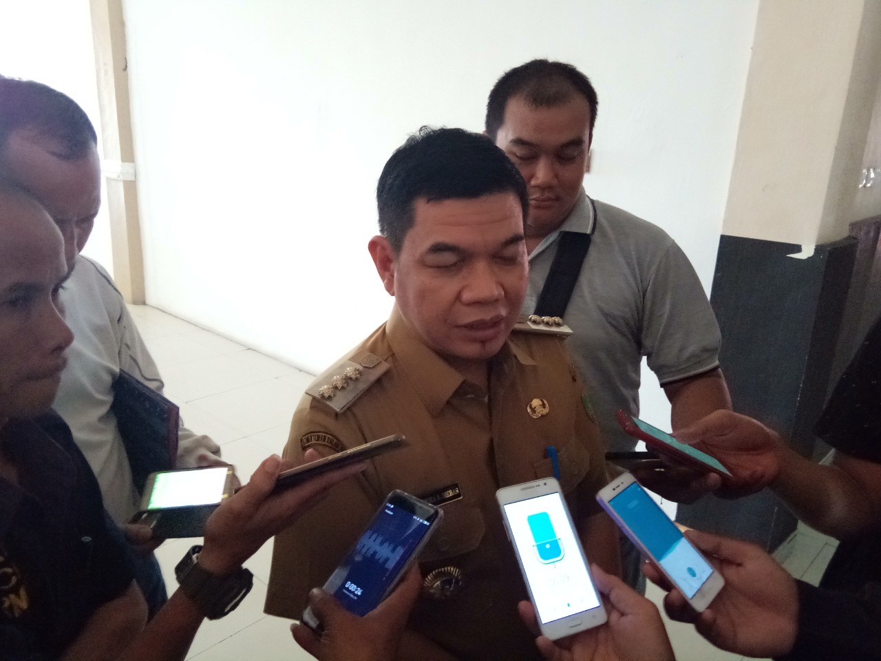 Bupati Bartim Sampaikan Aspirasi Rakyat Langsung ke DPRD Kalteng