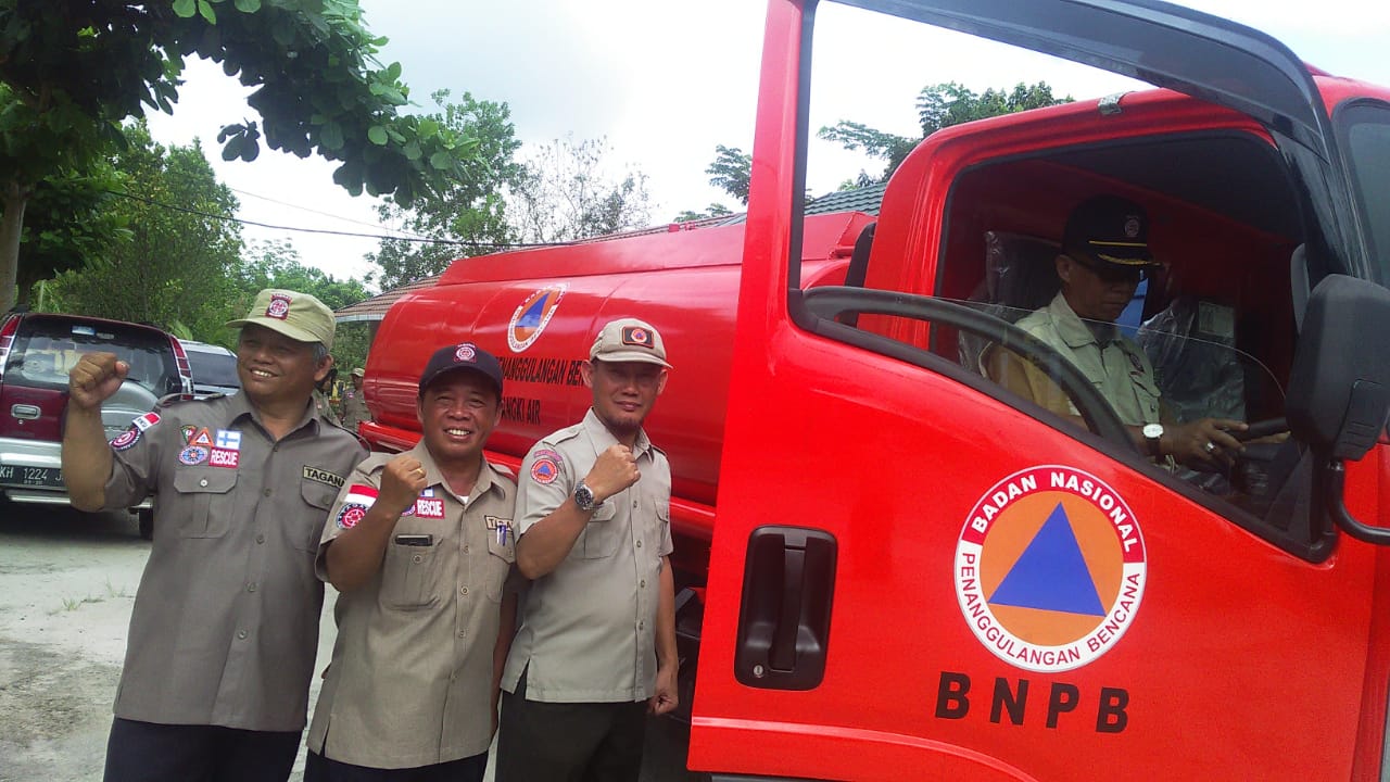 BPBD Pulpis Terima Armada Truk Tangki