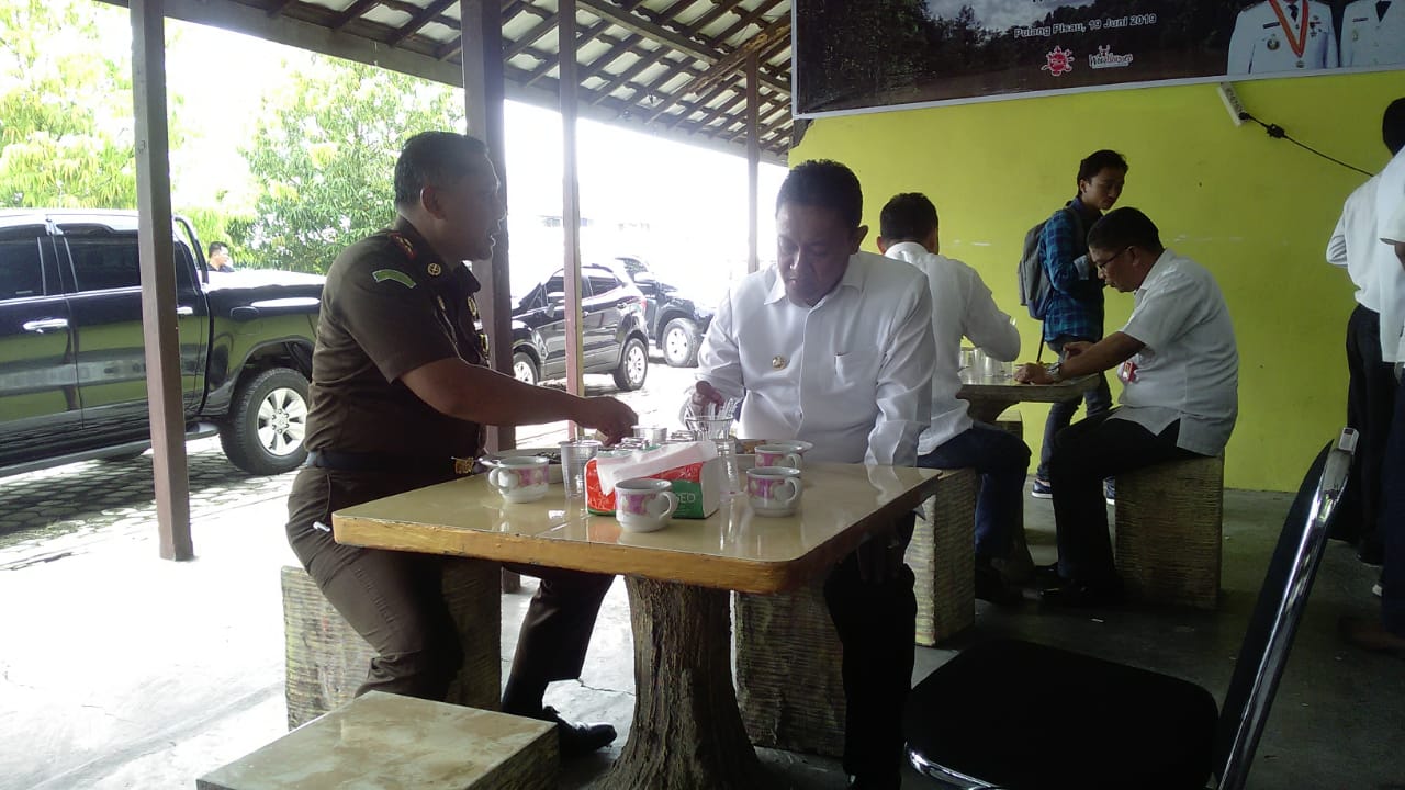 Bupati Tekankan SOPD Harus Membuat Terobosan Bupati Tekankan SOPD Harus Membuat Terobosan