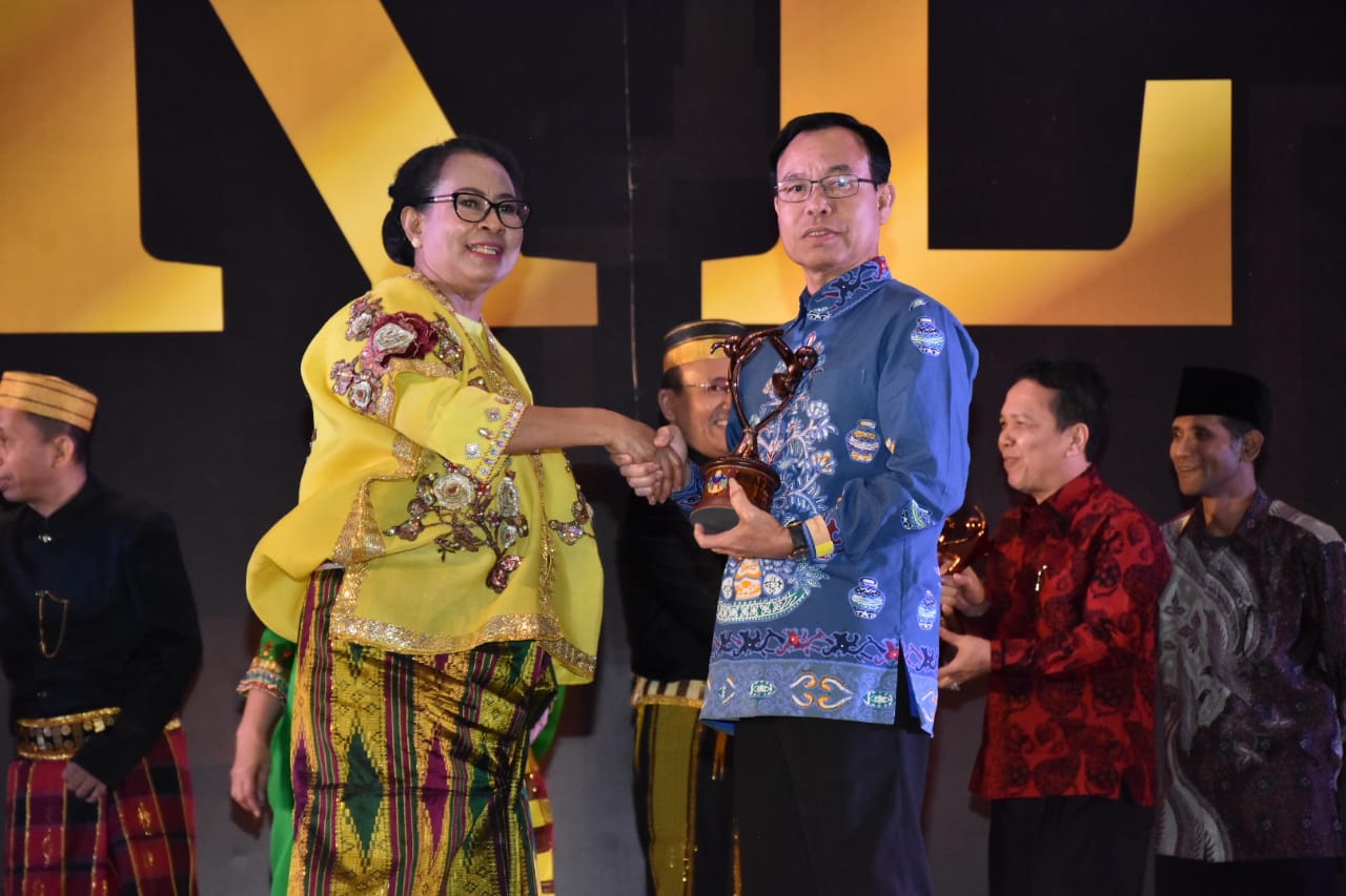 Bupati Katingan Terima Pengahargaan Kabupaten Layak Anak