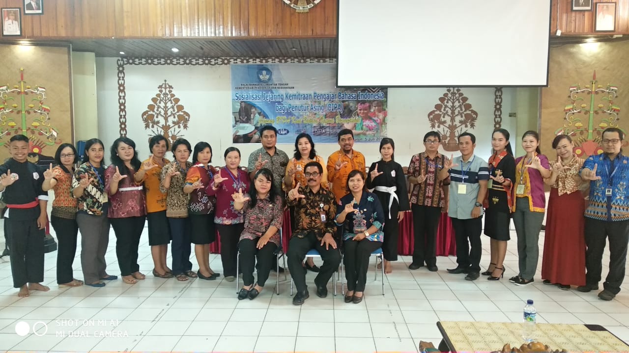 Kedepan, Semua TKA Diwajibkan Mampu Berbahasa Indonesia