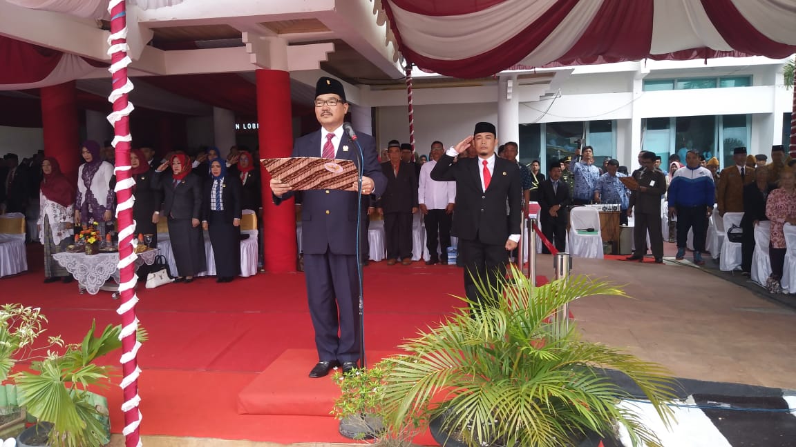 Farid Inginkan Peningkatan SDM Melalui Program Beasiswa Farid Inginkan Peningkatan SDM Melalui Program Beasiswa