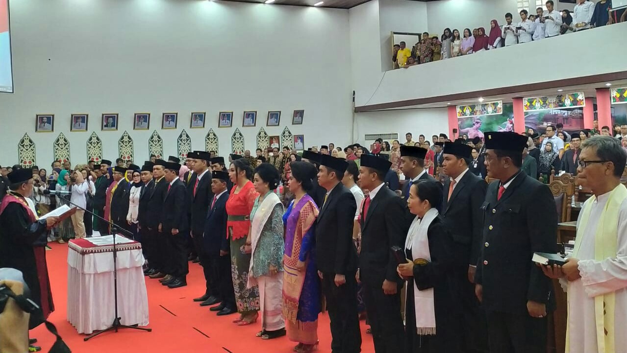 30 Anggota DPRD Palangka Raya Periode 2019-2024 Dilantik