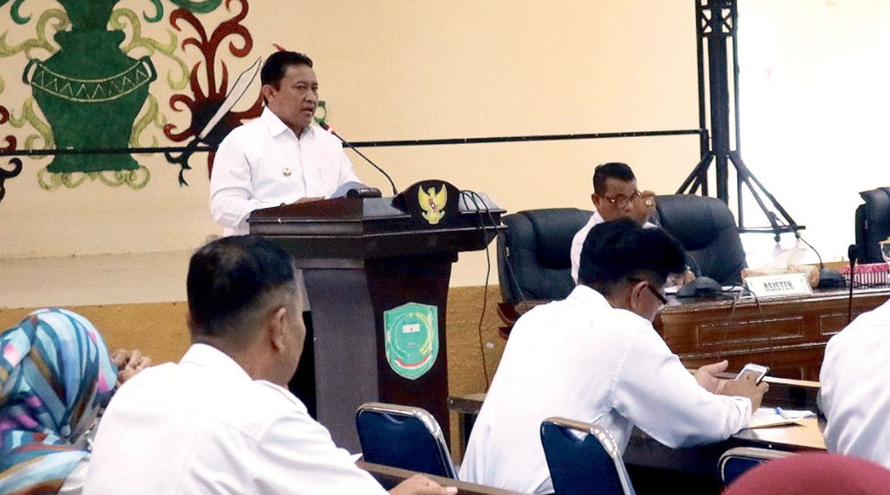 Target Realisasi Keuangan Tidak Tercapai Target Realisasi Keuangan Tidak Tercapai
