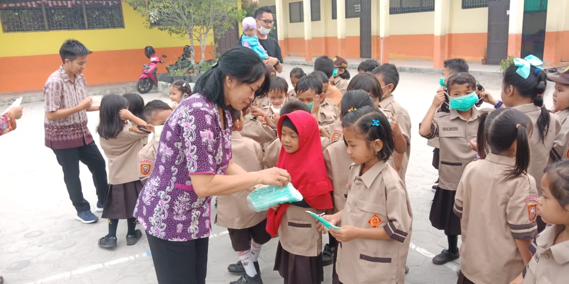 Asap Kian Menebal, Sekolah Diliburkan