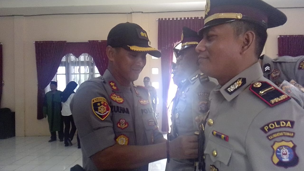Kasatreskrim dan Kapolsek Pematang Karau Berganti