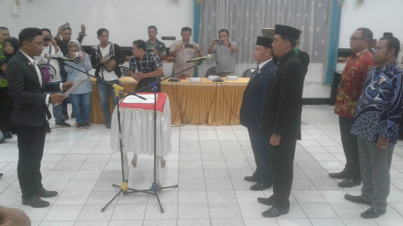 SHD Lantik Komisaris dan Direktur BUMD