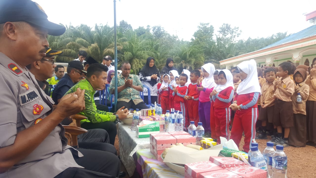Bupati Minta Dinkes Turun ke Sekolah