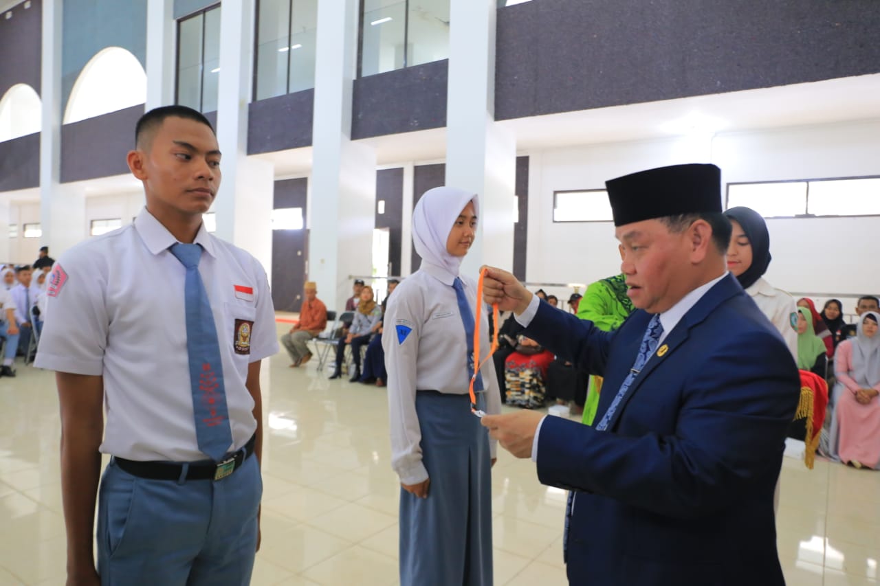 Anggota Paskibra Jalani Pembinaan
