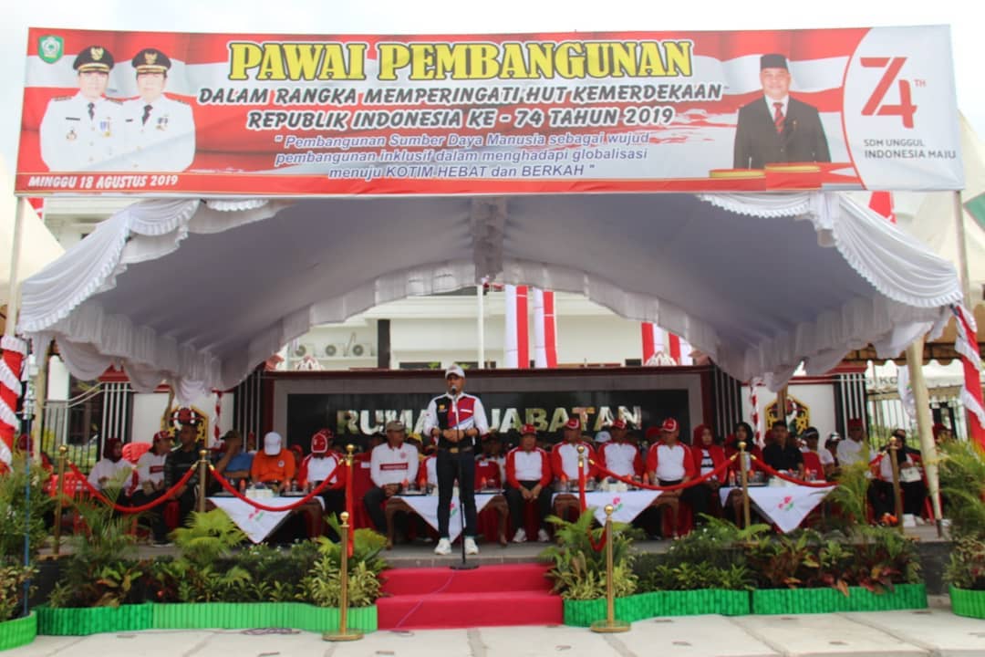 Pawai Pembangunan Perlu Dievaluasi