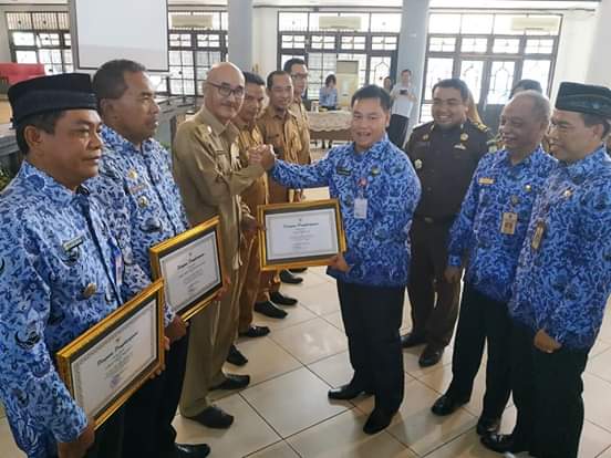 Sekda Minta Semua Camat Ikut membantu