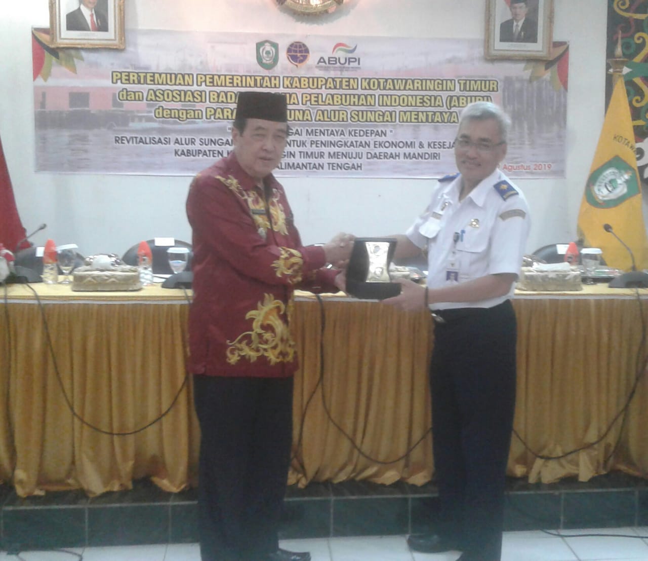 Pemkab Dukung Studi Kelayakan Normalisasi Sungai Mentaya
