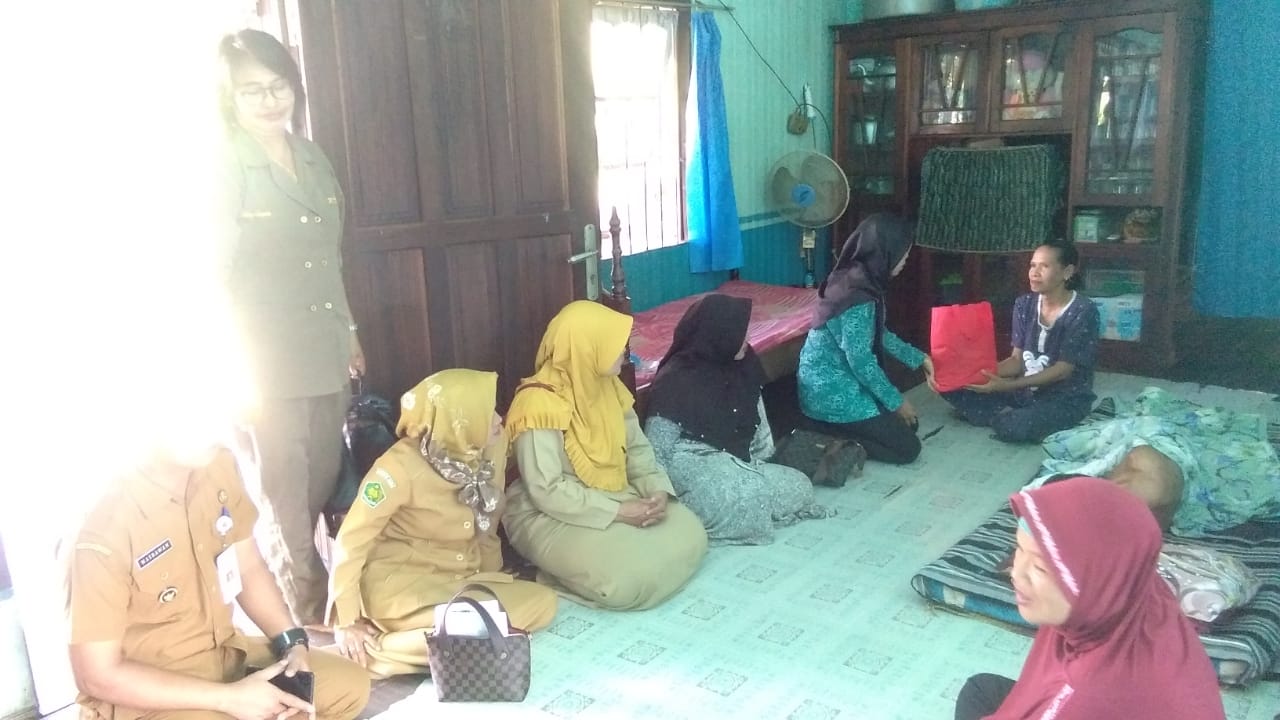 TP PKK Desa Sei Asem Bantu 30 Lansia