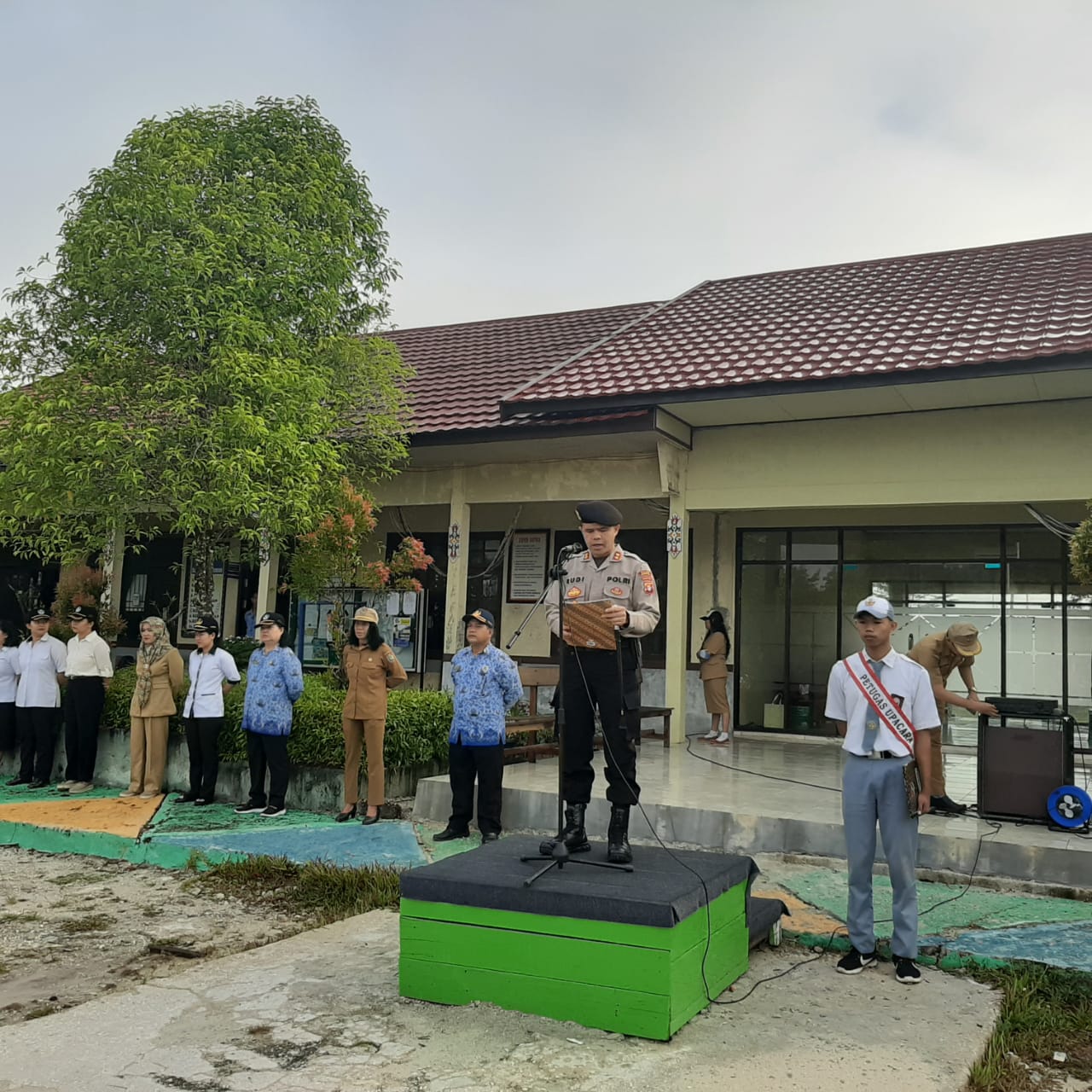 Kapolres Gumas Sampaikan Pesan Ini Saat Pimpin Upacara di SMAN 1 Kurun