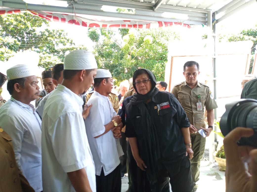Siti Nurbaya Beri Penghormatan Kepada Korban di Sebangau