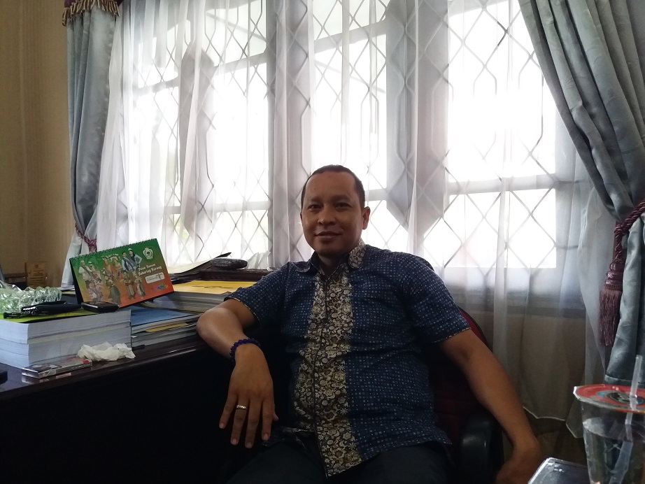 BERBINCANG: Anggota DPRD Kotim, Syahbana saat ditemui awak media, belum lama ini.
