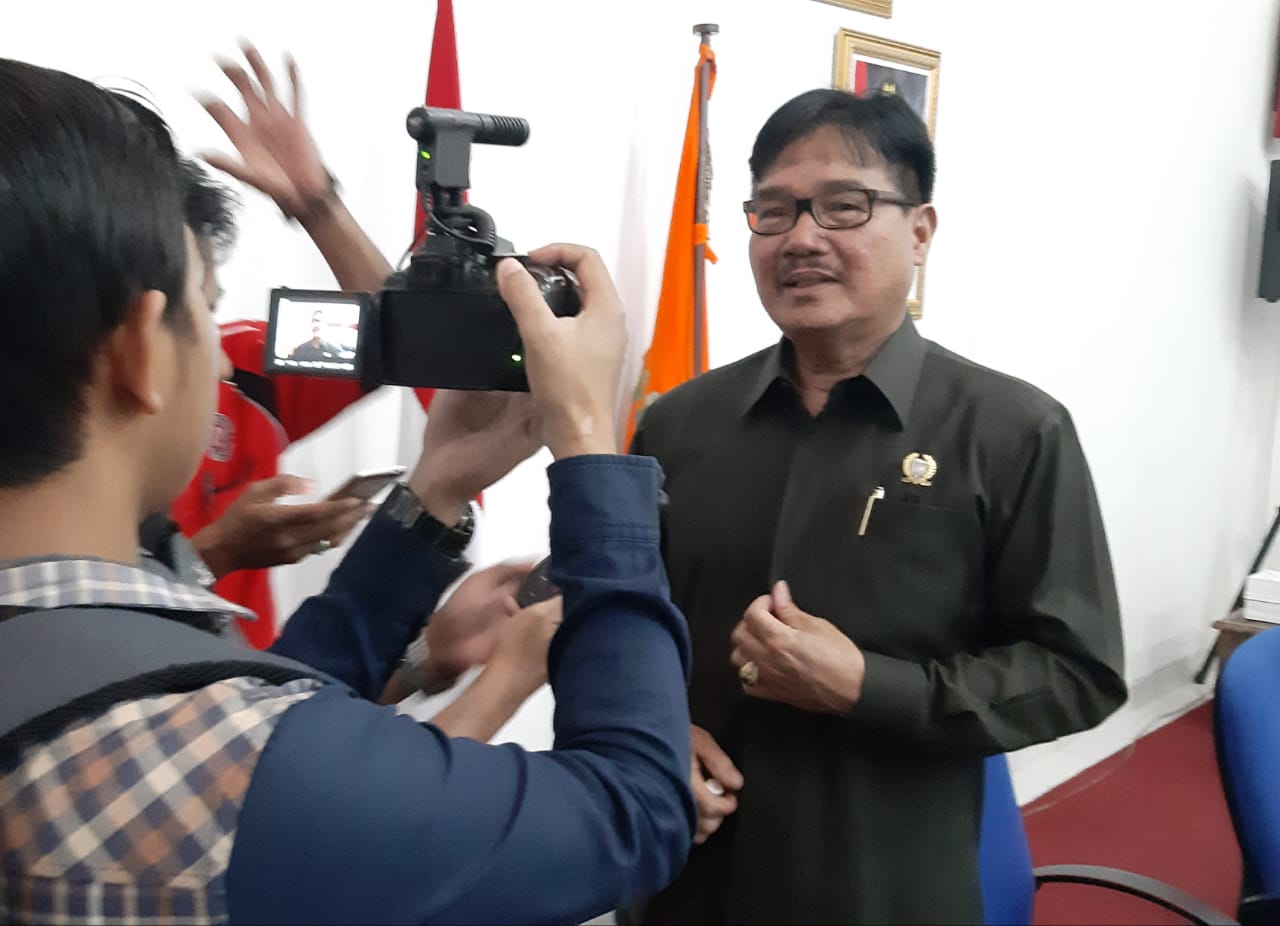 Bantu Semua Warga Terdampak Corona dan Banjir