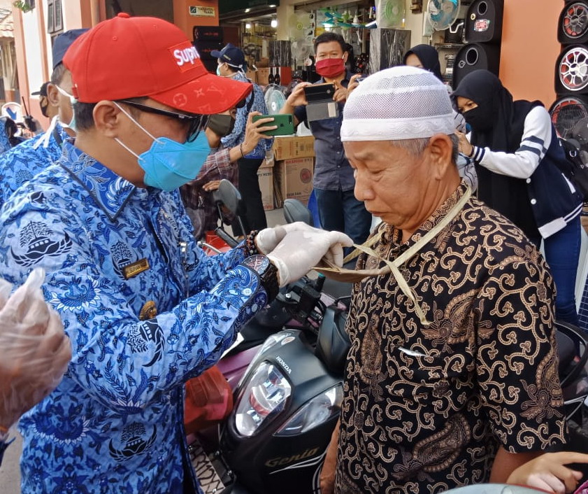 Kesadaran Warga Kotim Pakai Masker Meningkat Kesadaran Warga Kotim Pakai Masker Meningkat