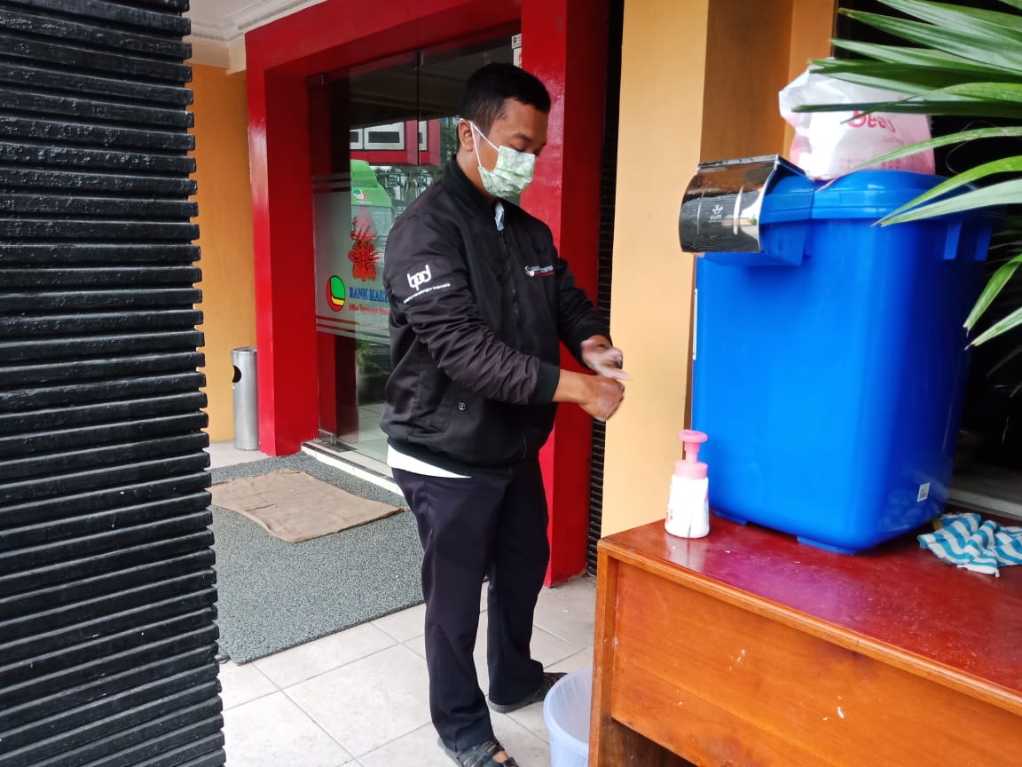 Perbankan Wajib Sediakan Tempat Cuci Tangan
