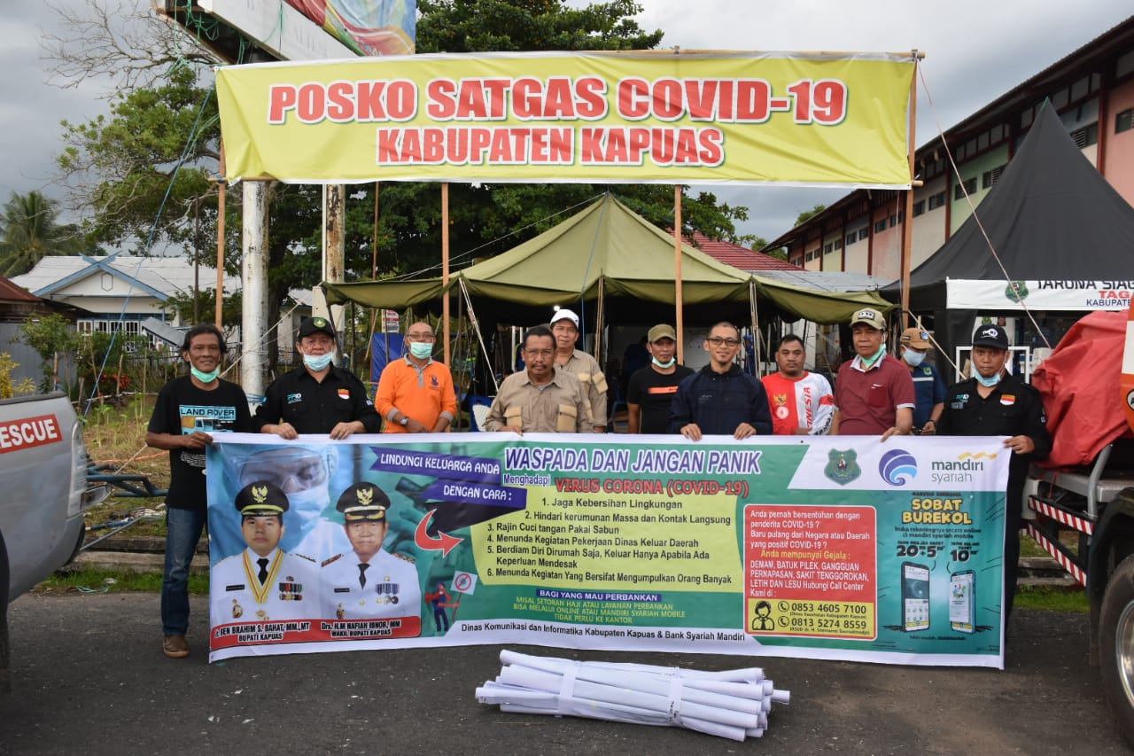 Posko Covid-19 Kapuas Dapat Bantuan Spanduk