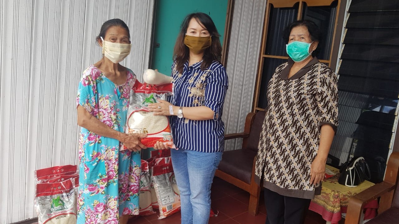 Peduli Warga Terdampak Covid-19, Hanura Bagikan Sembako