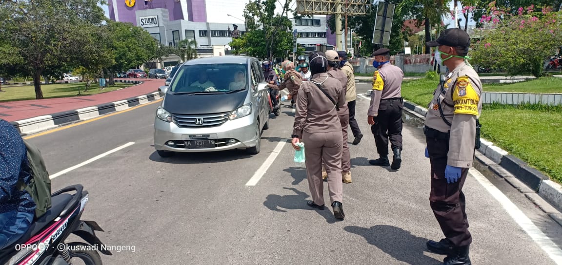 10 Ribu Masker Dibagikan, Warga Diwajibkan Gunakan Masker