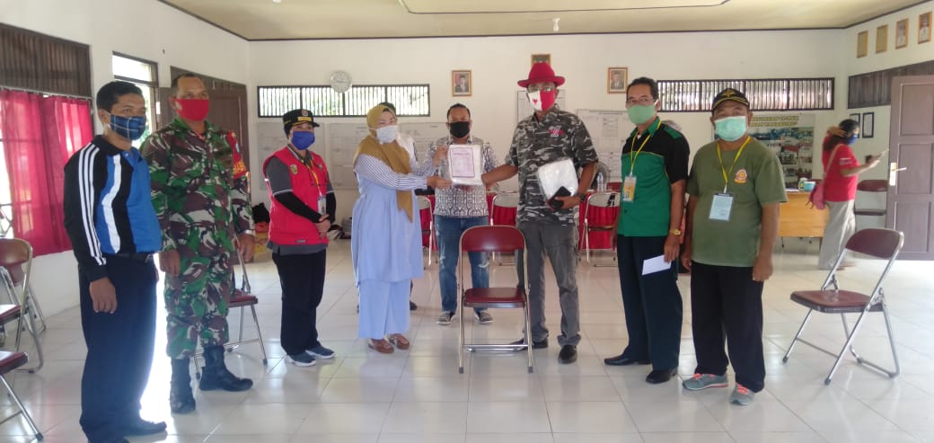 Kelurahan Dapat Bantuan APD dari PDI Perjuangan