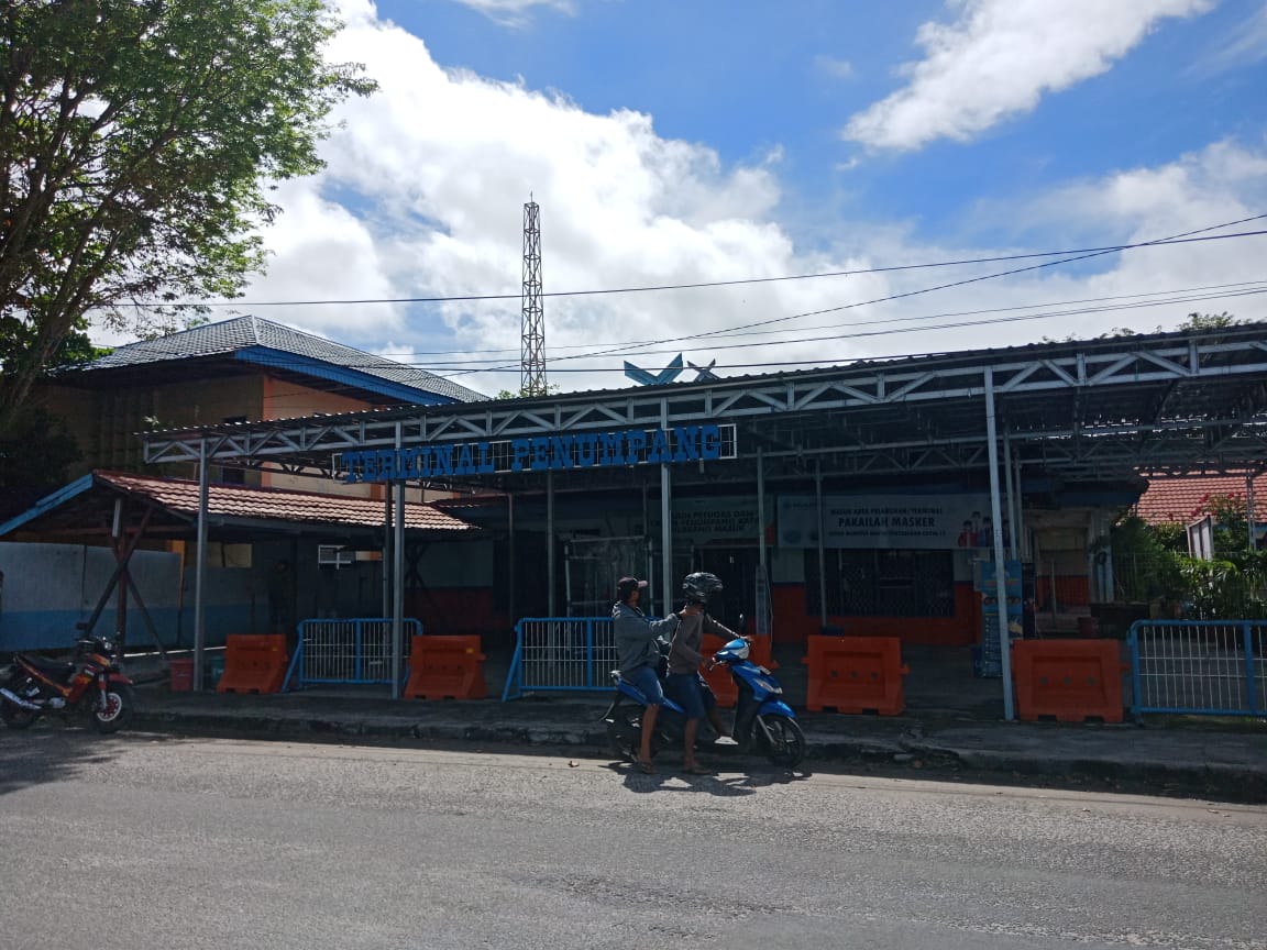 Sementara, Bandara dan Pelabuhan Sampit Ditutup