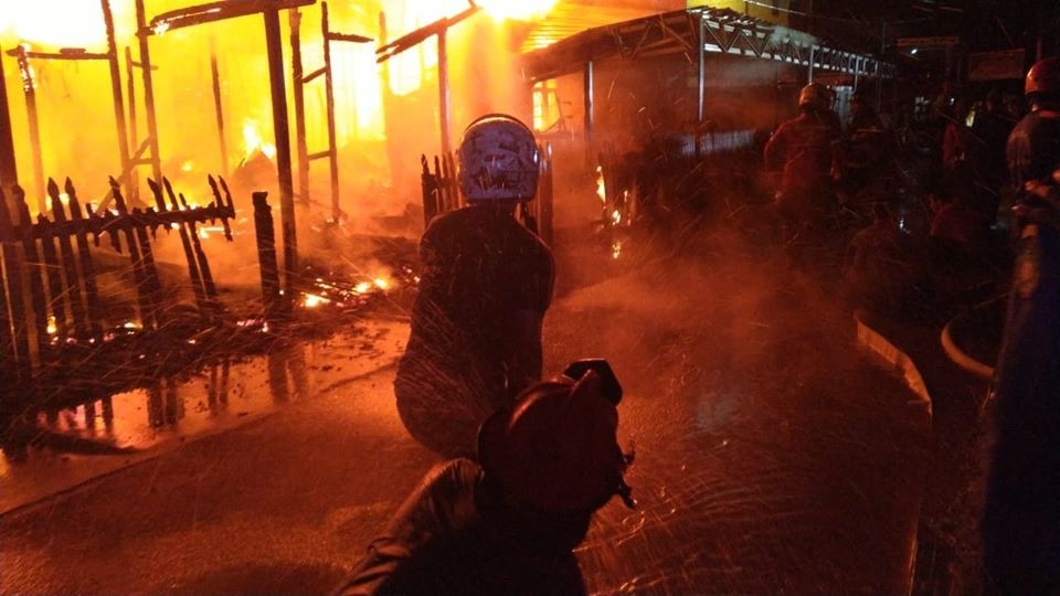 Tujuh Rumah Warga Kuala Kapuas Jadi Korban Kebakaran