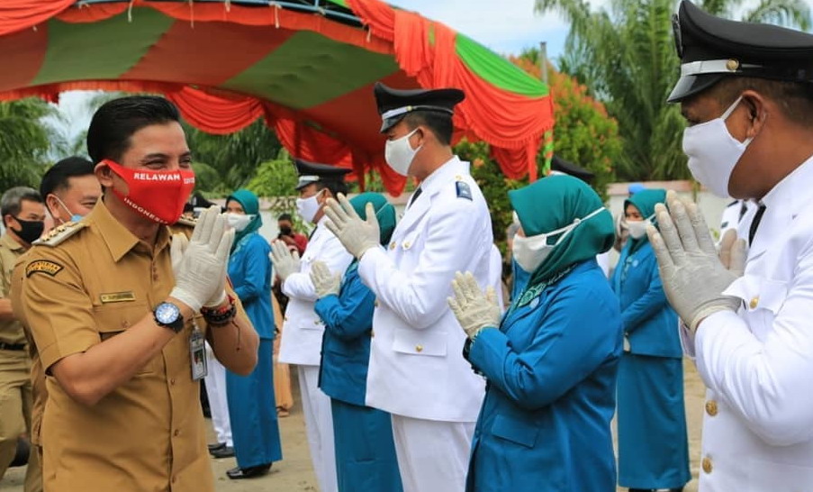 Bupati Lantik 11 Kepala Desa Ini Bupati Lantik 11 Kepala Desa Ini