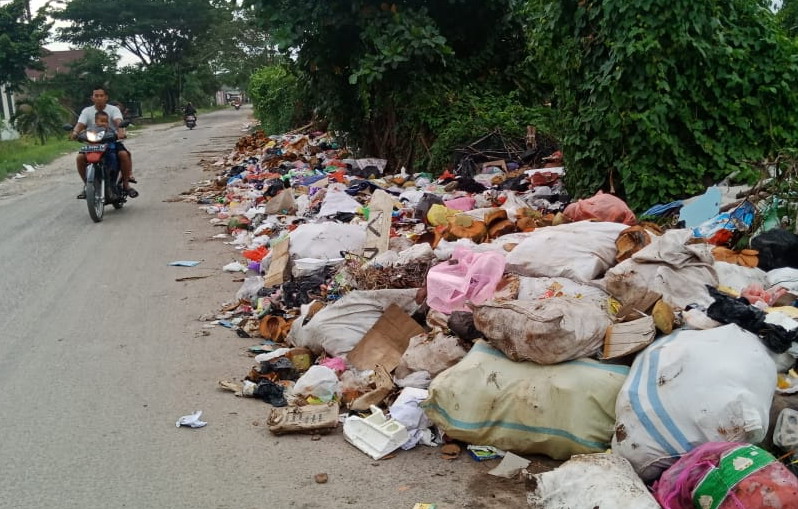 Ajak Warganya Buang Sampah Sesuai Tempatnya
