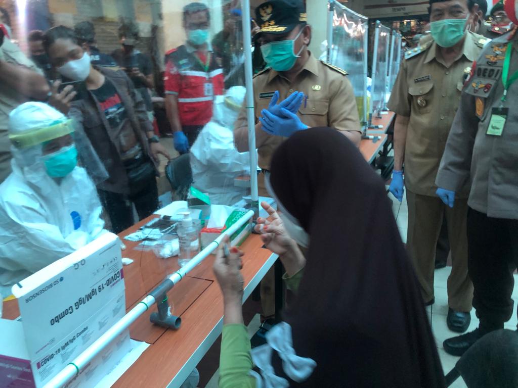 Ribuan Warga Kotim Ikuti Rapid Test, Ini Harapan Sugianto Sabran