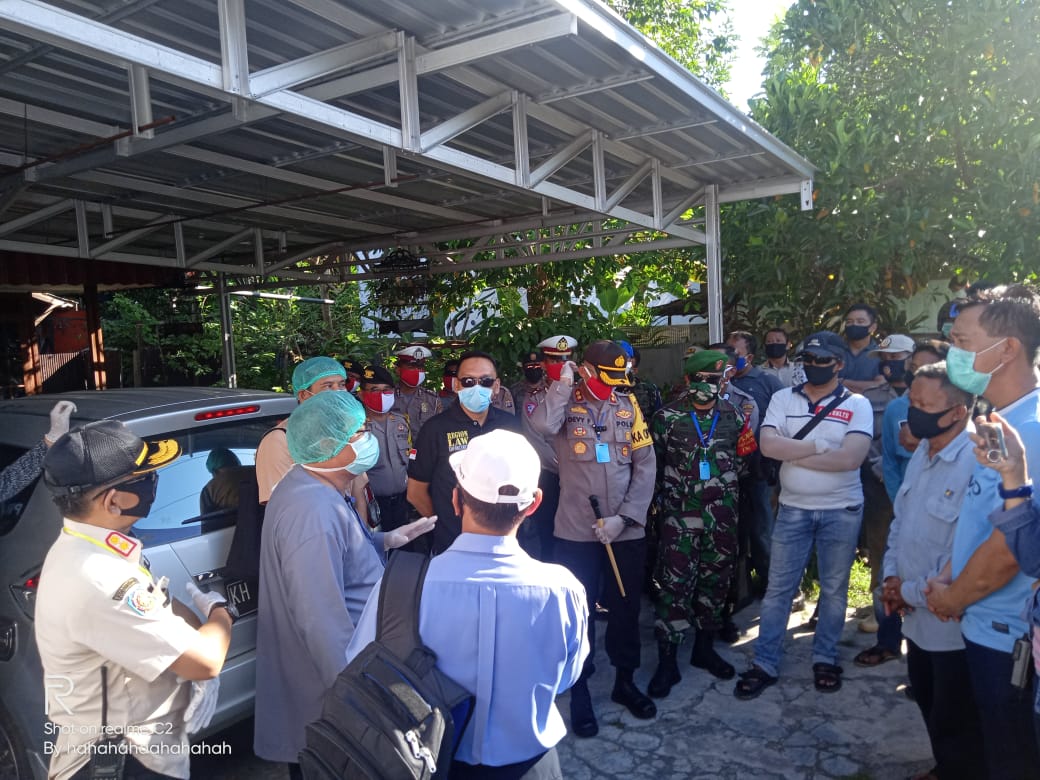 Desak Pemerintah ‘Lepas’ Empat Pasien Positif Covid-19