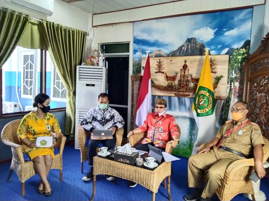 Rektor UPR Ngopi Bareng Bahas Revolusi Industri 4.0