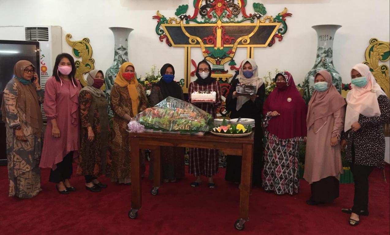 Genap 28 Tahun, Isteri Gubernur Kalteng Dapat Kejutan dari PKK dan DPW