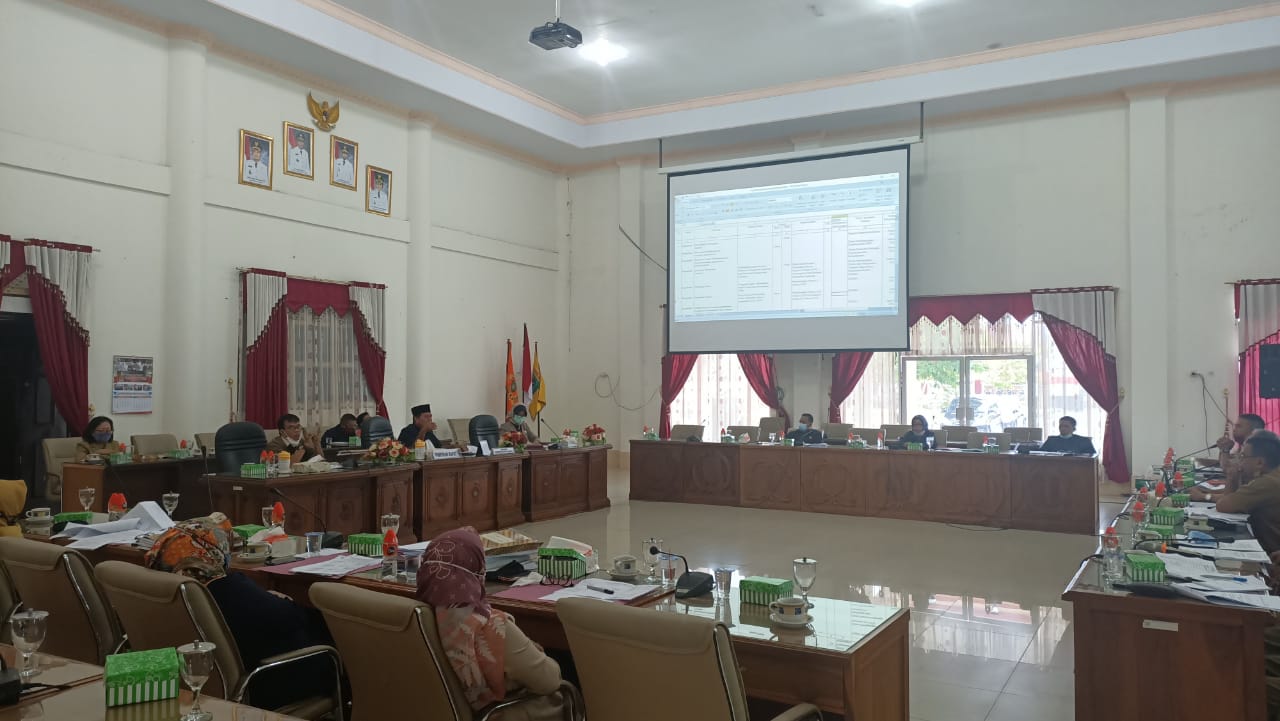Perlu Dikaji Ulang, DPRD Barsel Sepakat Tunda Raperda Retribusi