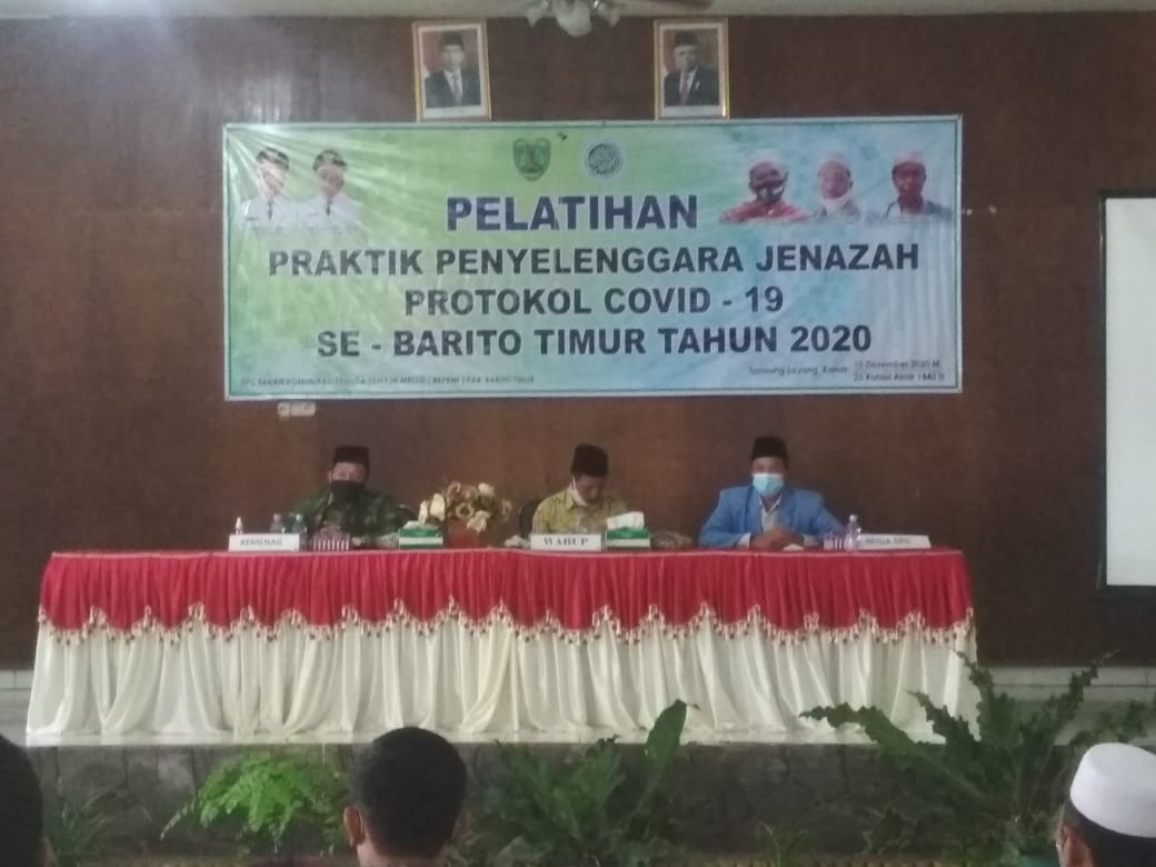 Praktik Pemulasaraan Jenazah Sesuai Syariat Islam dan Protokol Kesehatan