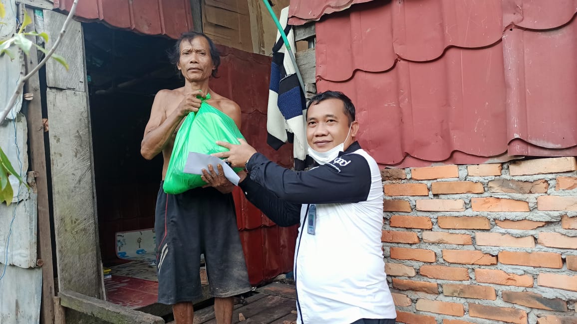 Peduli Masyarakat Pra Sejahtera, Bank Kalteng Salurkan Bantuan Peduli Masyarakat Pra Sejahtera, Bank Kalteng Salurkan Bantuan