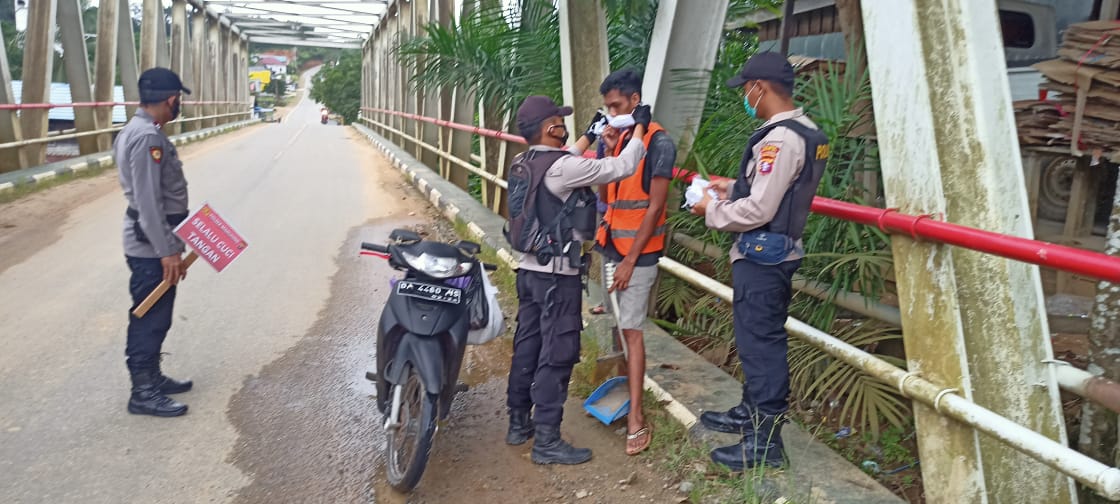 Polsek Manuhing Masih Temukan Warga Tak Disiplin Gunakan Masker