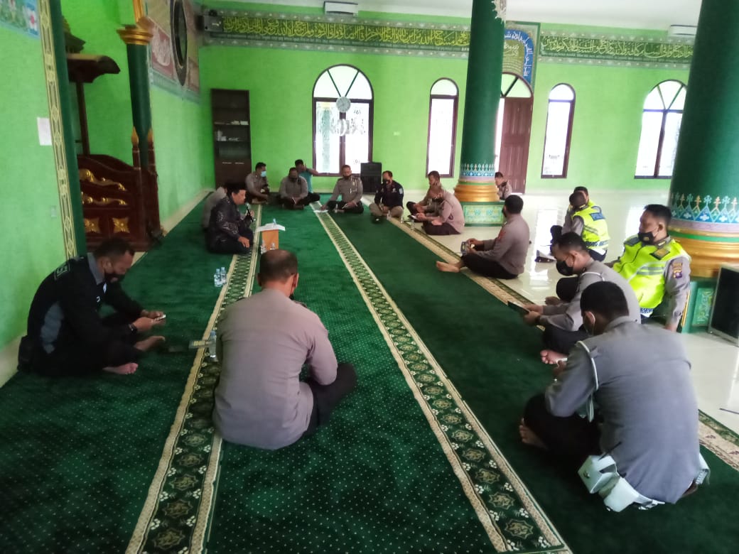 Tingkatkan Ketaqwaan, Anggota Polres Gumas Ikuti Binrohtal