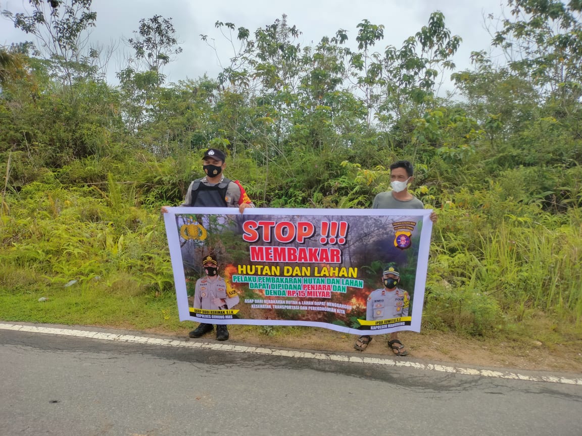 Ini Cara Polsek Manuhing Edukasi Warganya Bahaya dan Dampak Karhutla